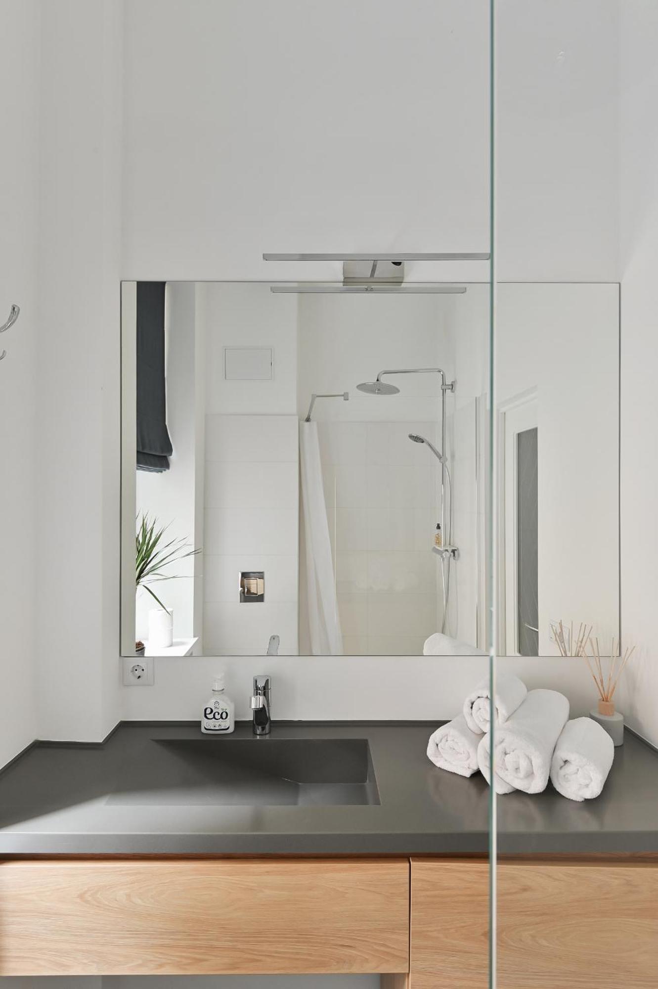 Lovely Studio Apartment In The Heart Of Rīga Exterior foto